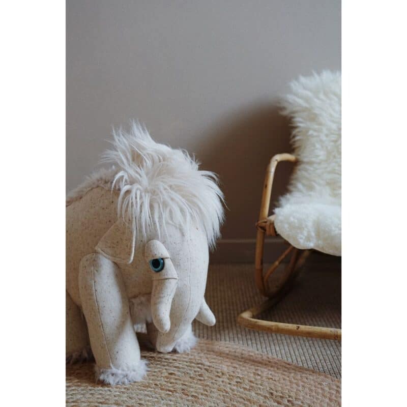 big stuffed stor mammut bamse i albino