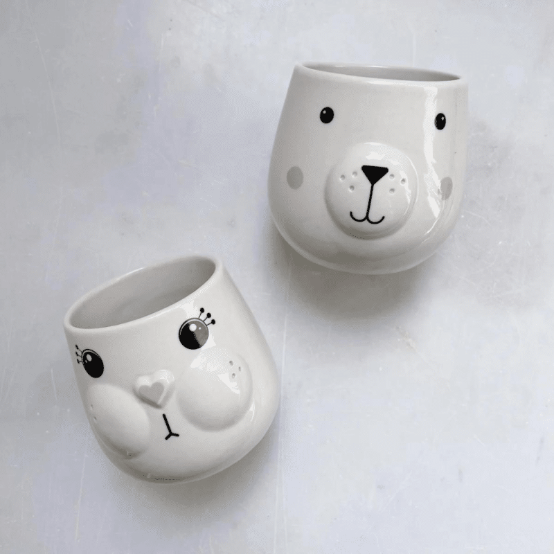 pi bjorg kiddo cup keramik kop til børn med bjørnemotiv og kanin motiv.